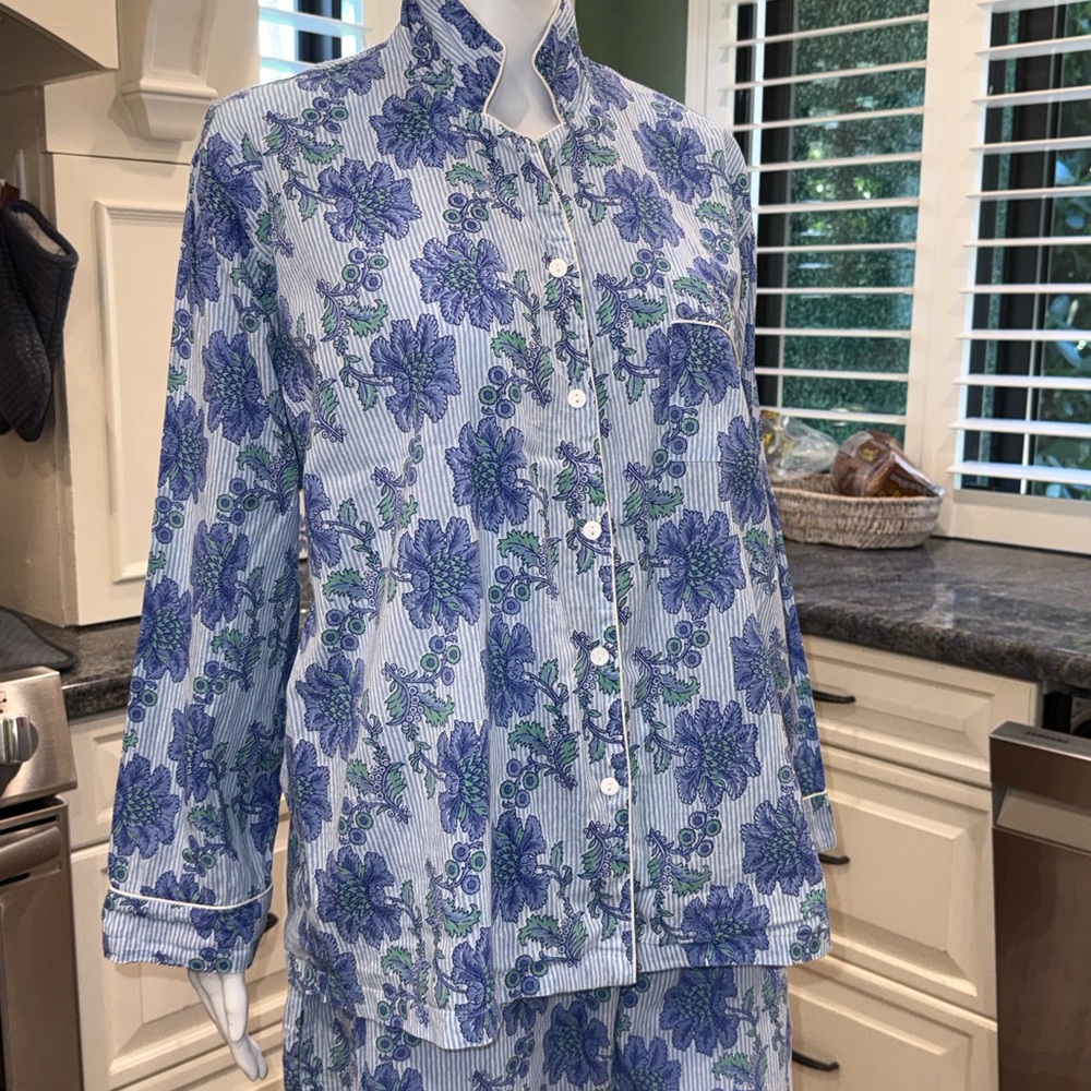 100% Organic Cotton Soothe Our Souls Poppy Pinstripe Blue Floral Pajama Set S
